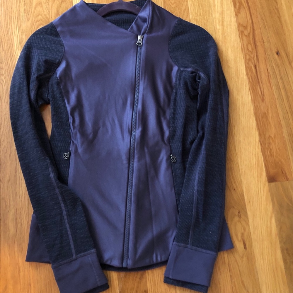 Define Lululemon Jacket (Good Condition)